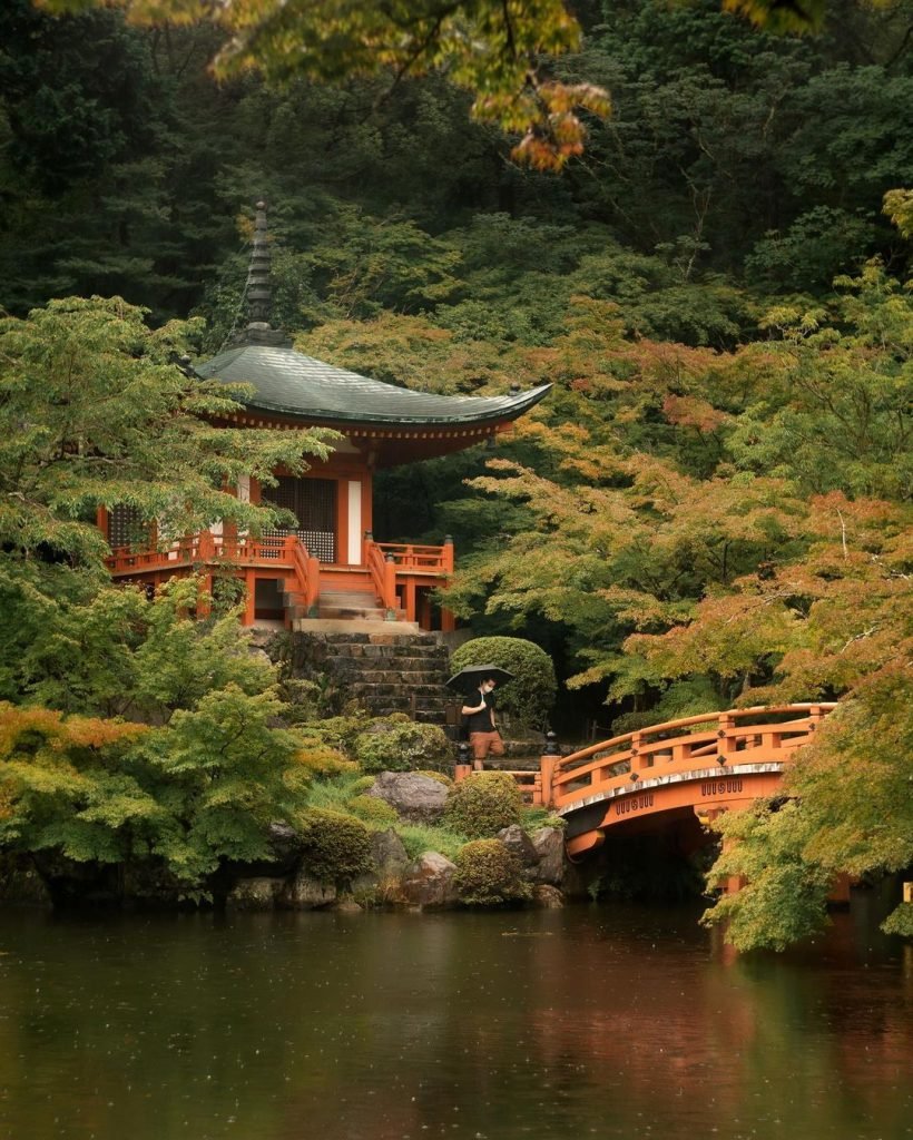 authentic places to photograph in Japan